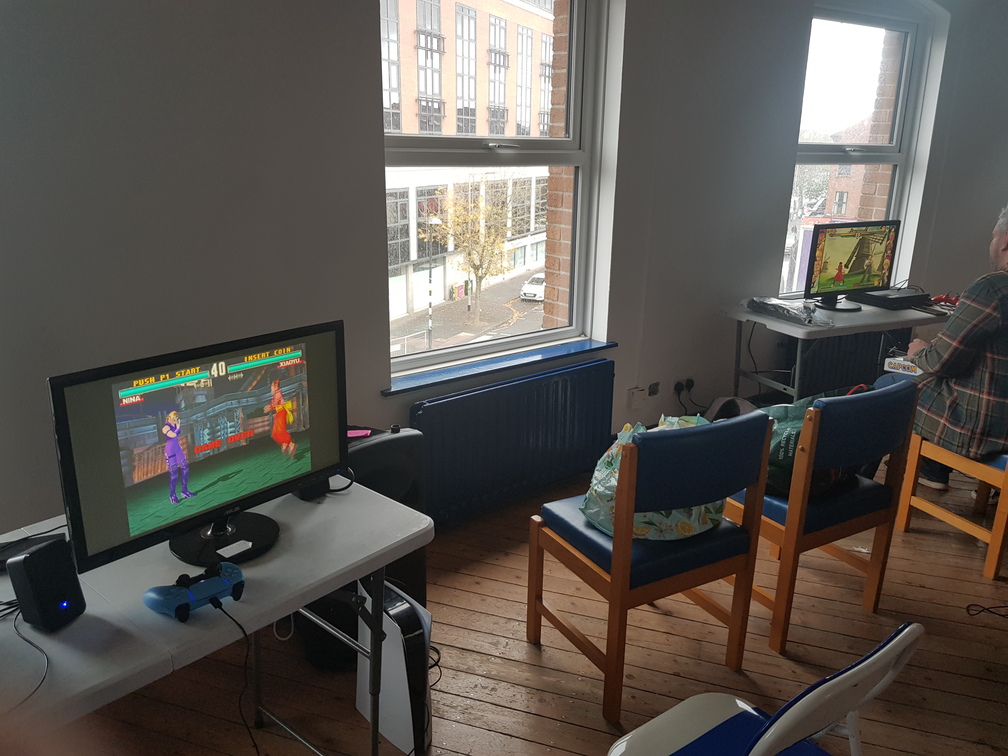 Casual games of Tekken 3 and Capcom vs SNK 2